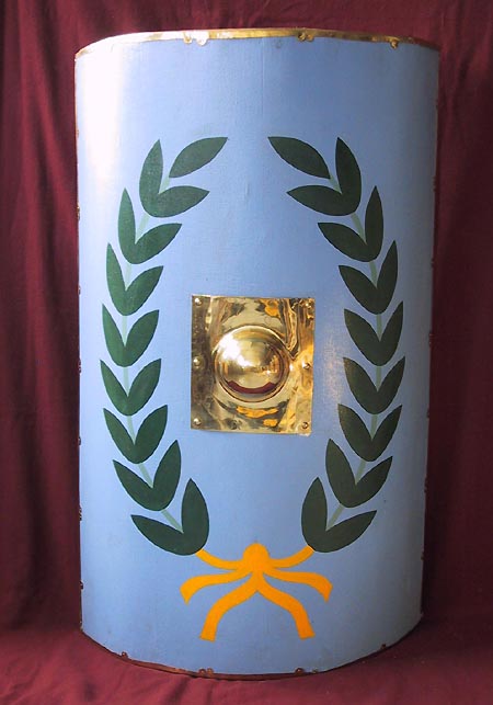 Scutum bouclier soldat armee romaine min