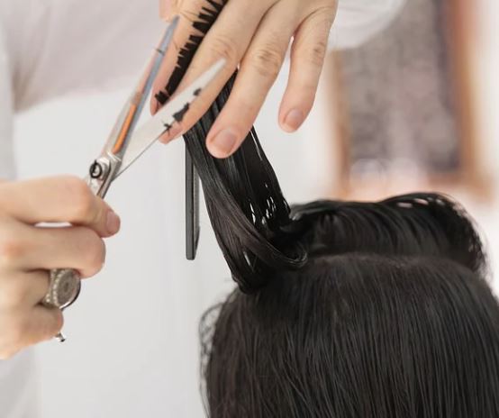 Coupe-cheveux 1-min