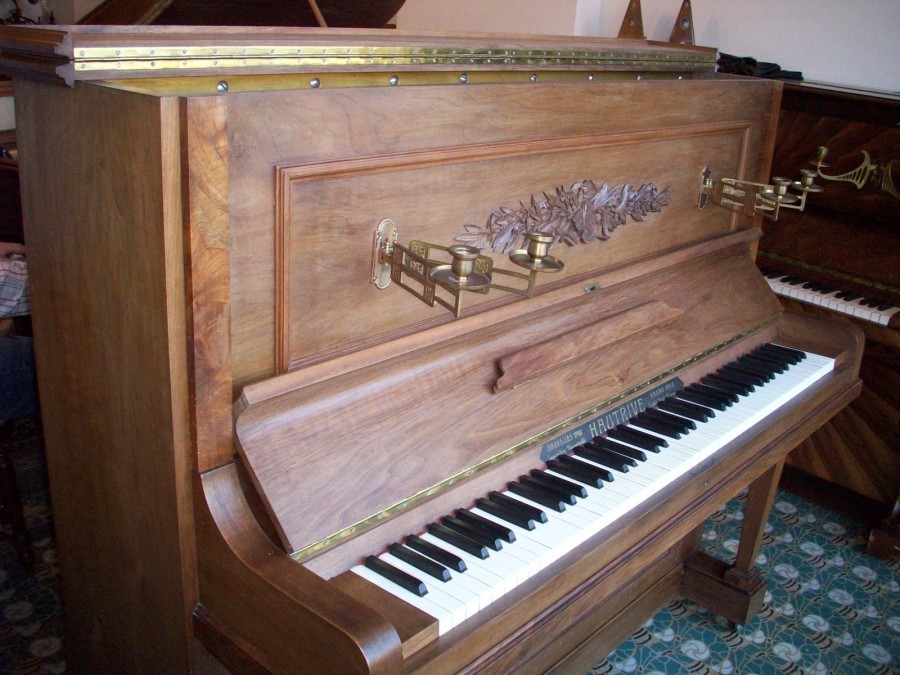 Pianohautrive