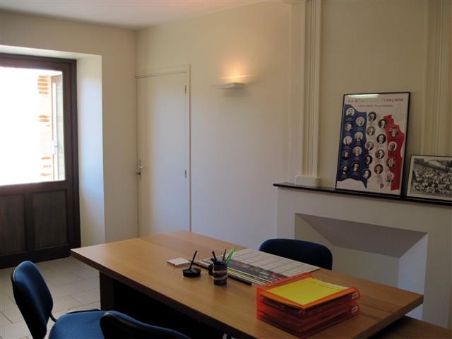 Bureau maire small 