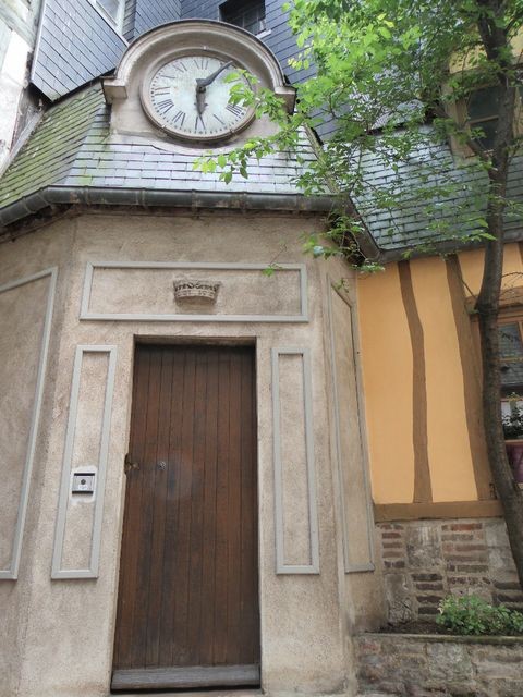 Rouen2