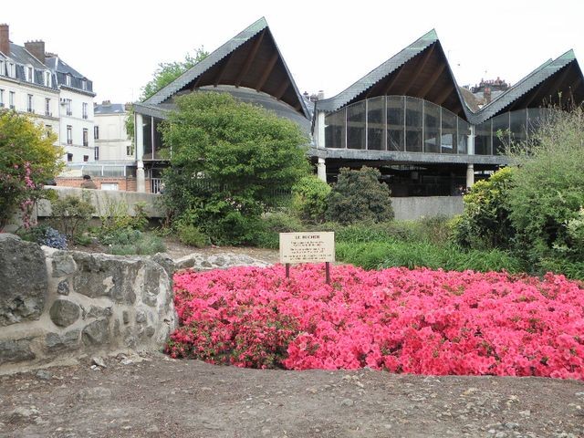 Rouen9