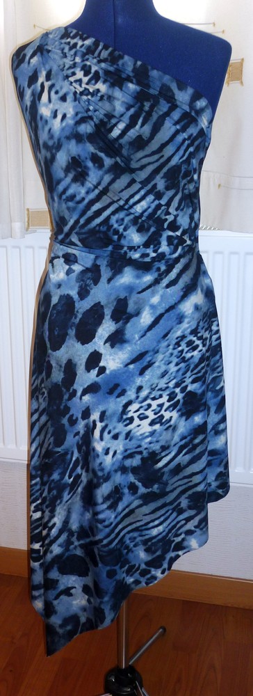 Robe bleue 2