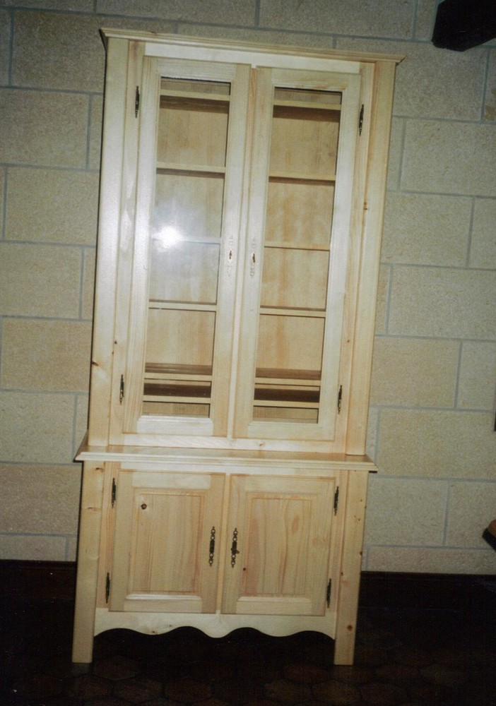 Meuble vitrine 001