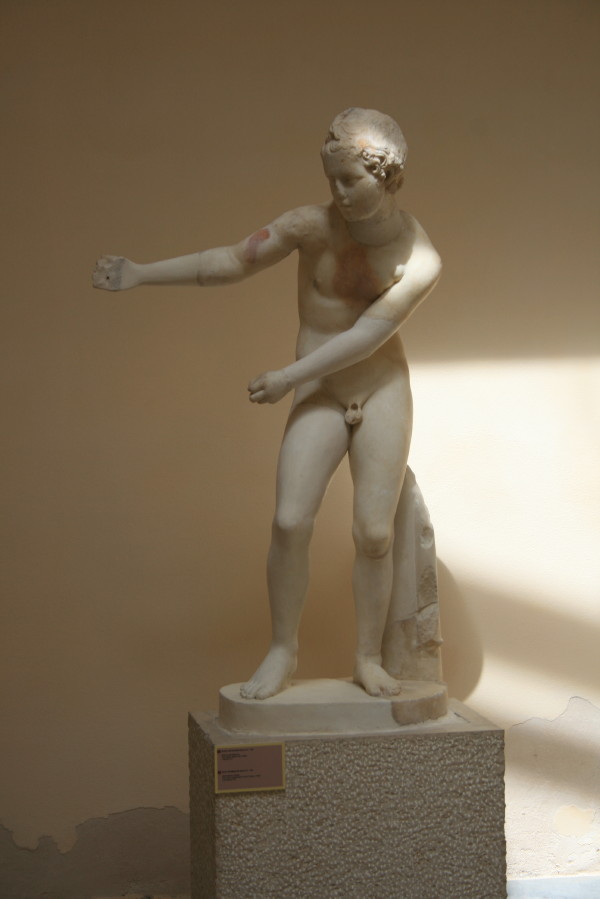 Cupidon s'entraînant à toréer par Véroniques (d'après Giles MDA) !