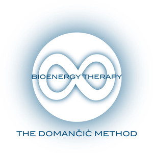 3w4mc domancic logo white