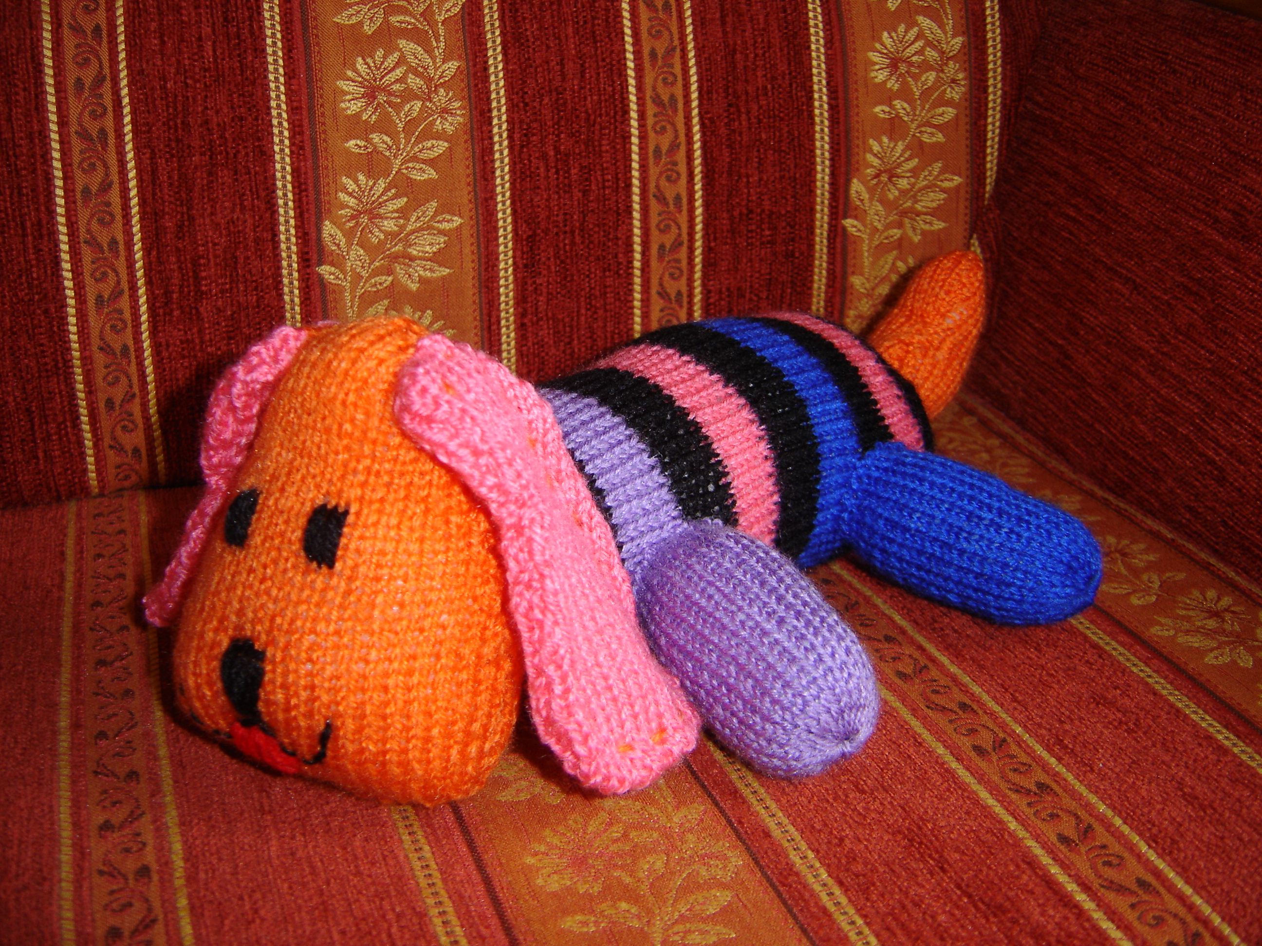 Chien rayé doudou naissance 15 euros