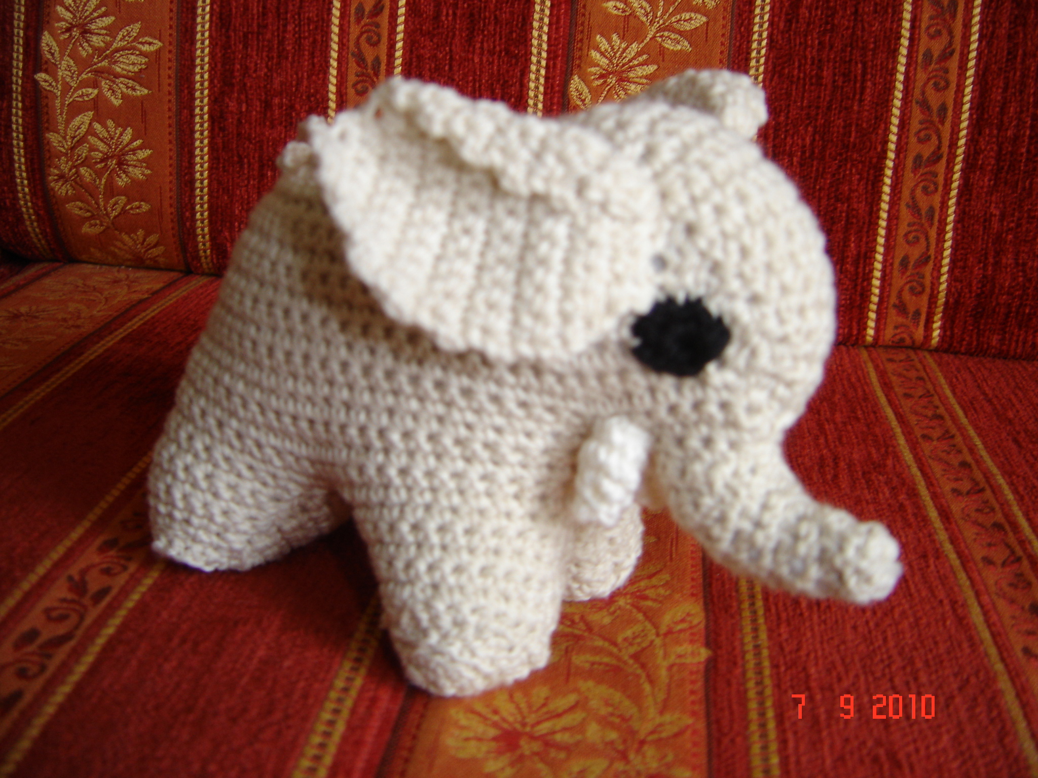 éléphant 20cm 15 euros