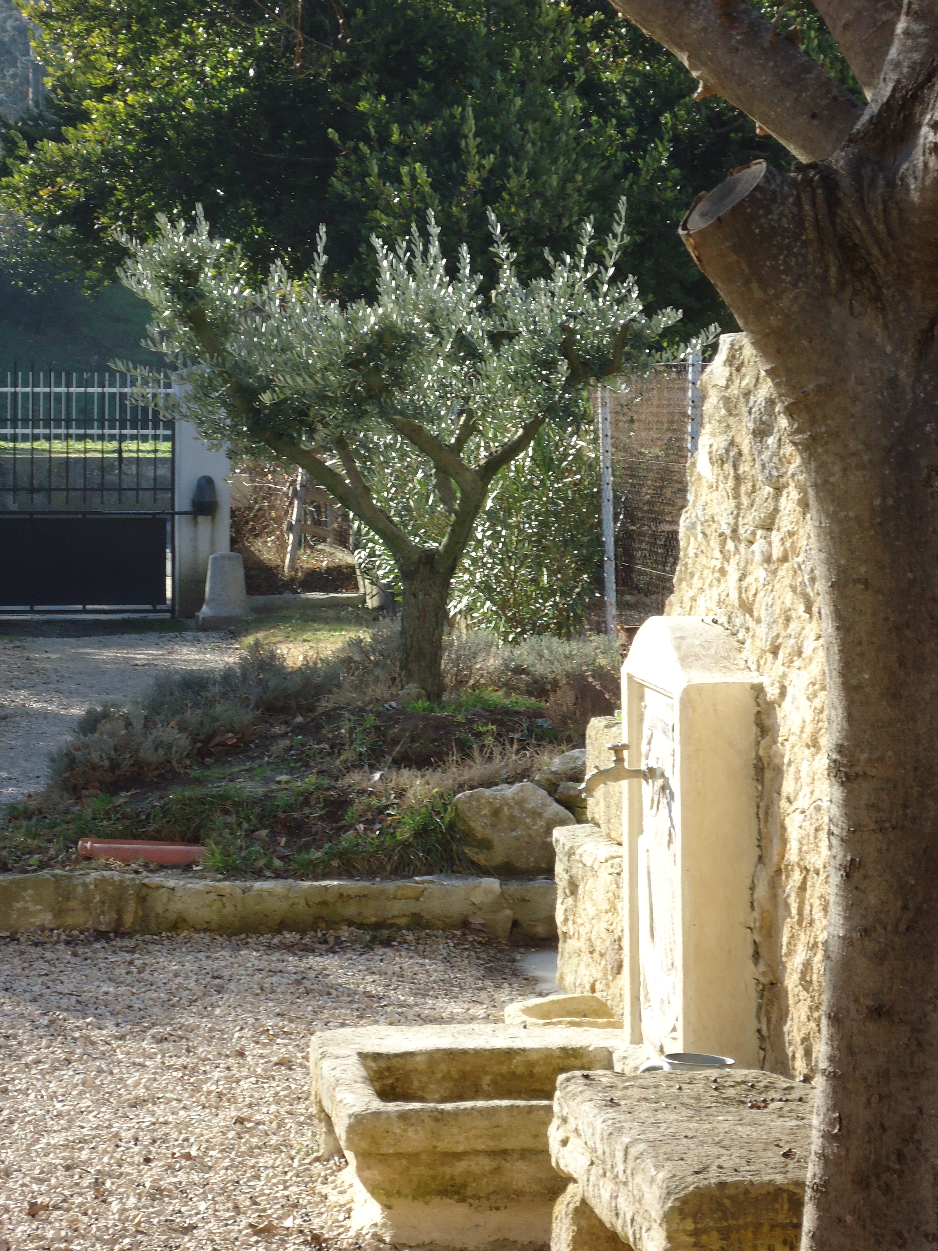 LA FONTAINE