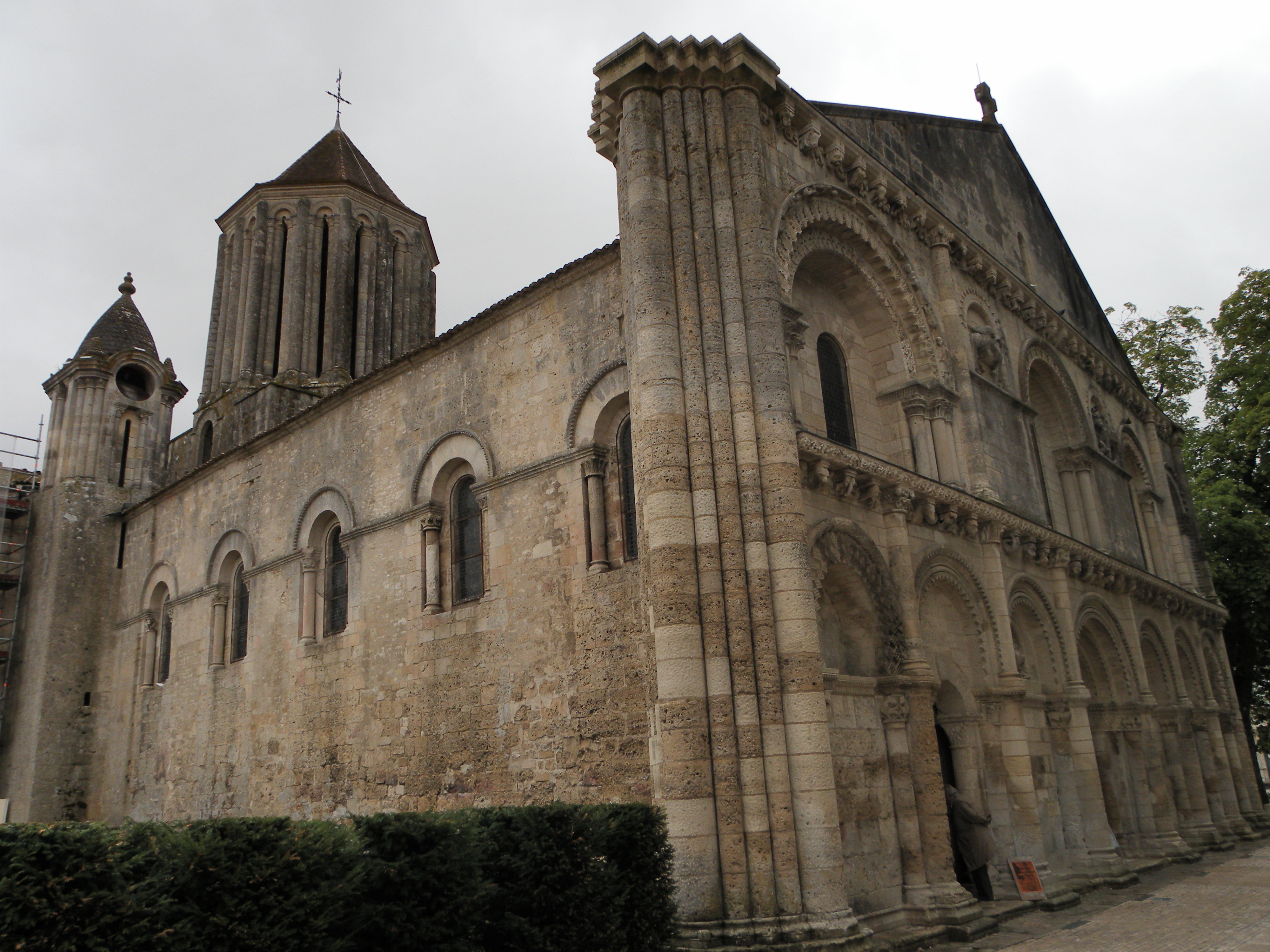 Surgeres8