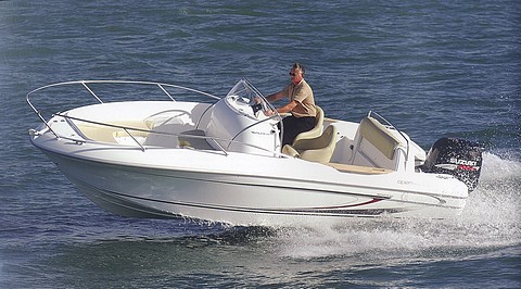 Beneteau flyer 650 open