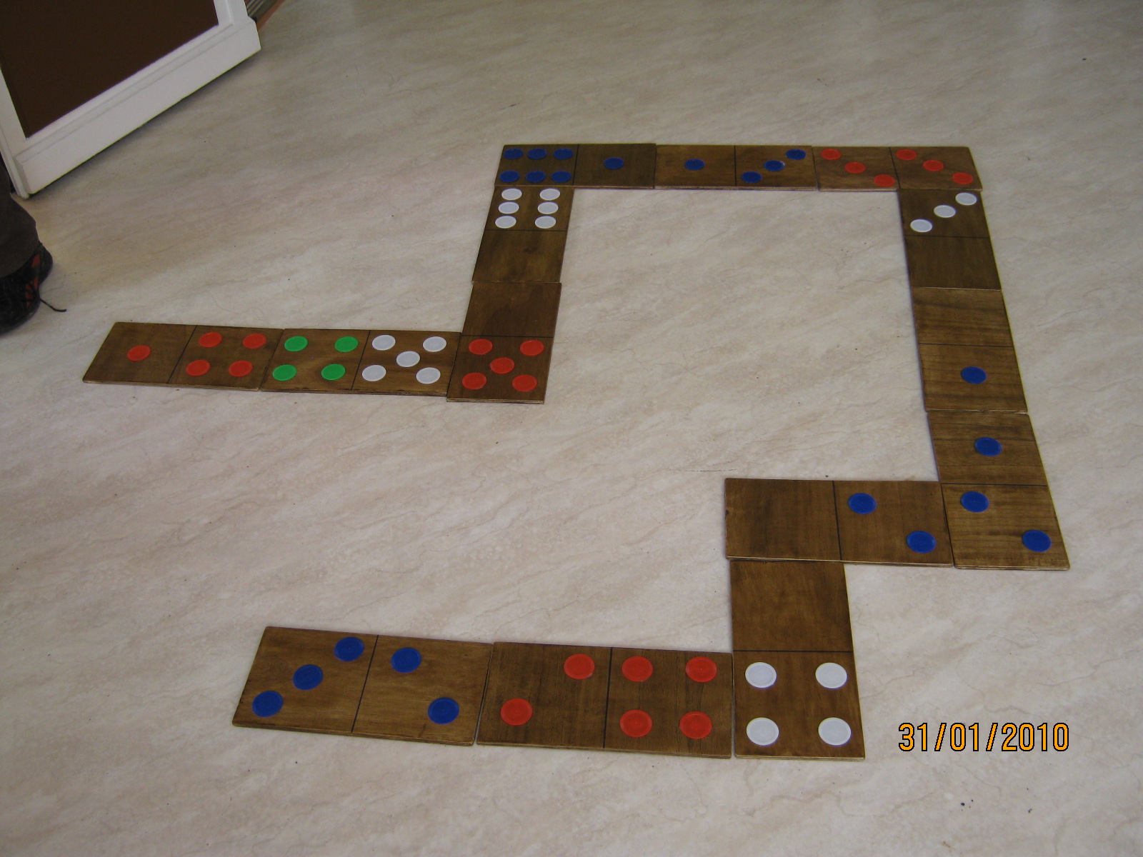 Dominos