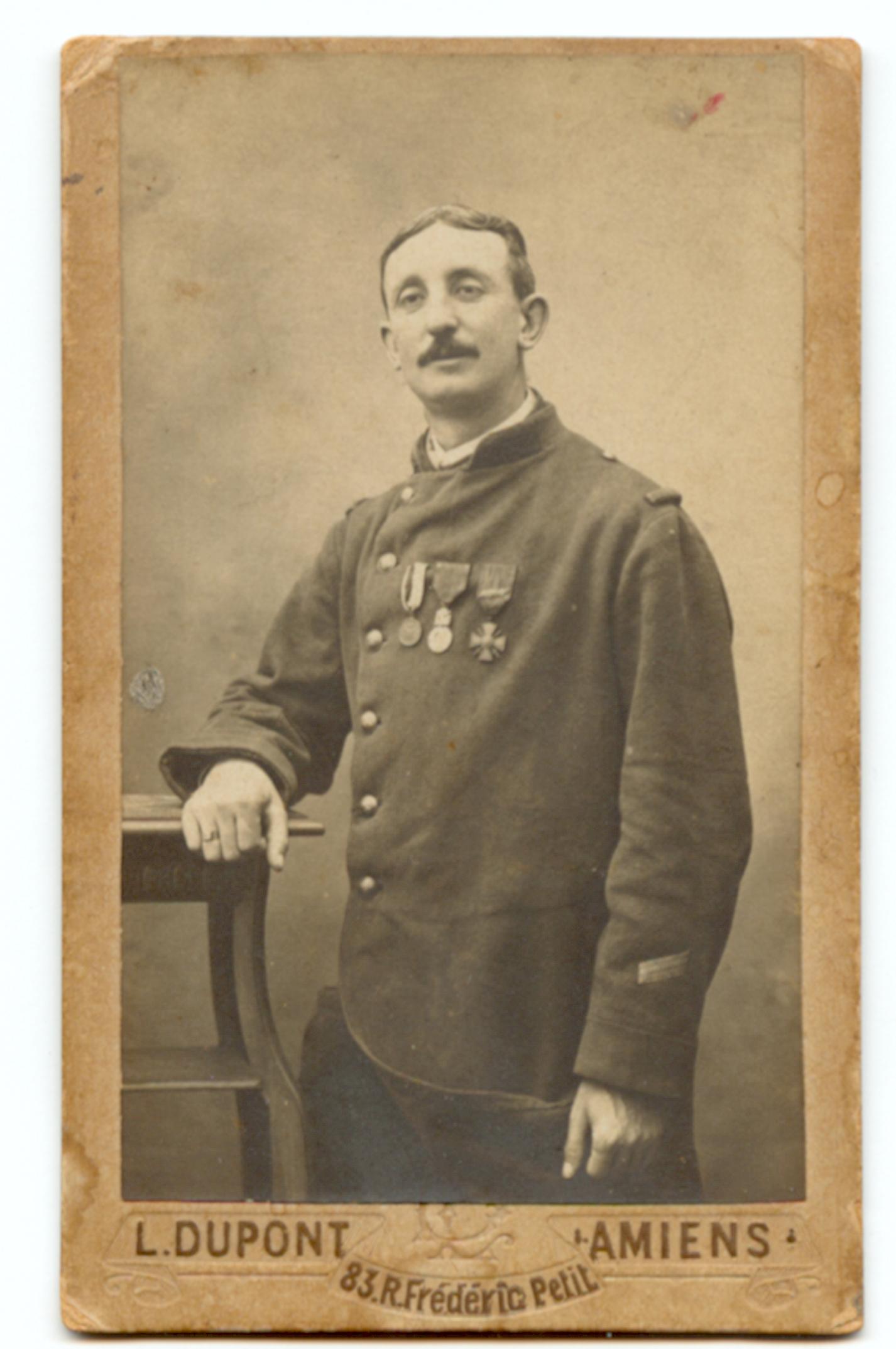 Buste arriere grand pere1