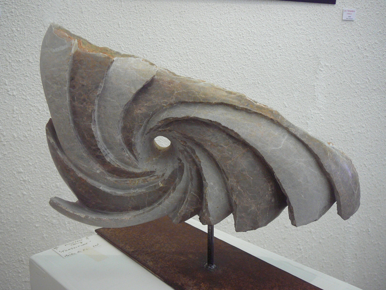 trou stellaire ( 33x24x12 )
