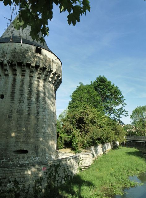 Dampierre16
