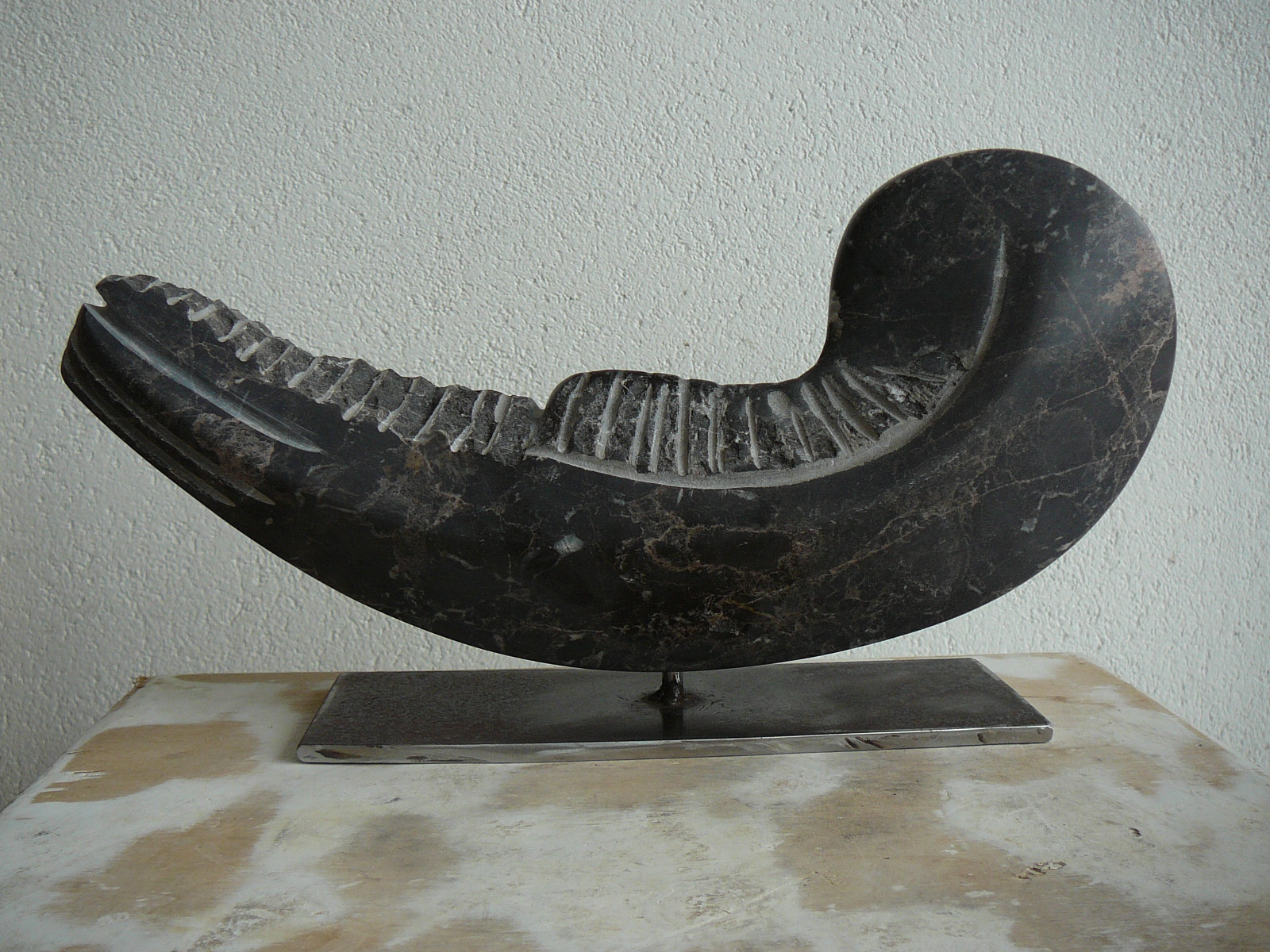 Hommage III  (17x31x7)
