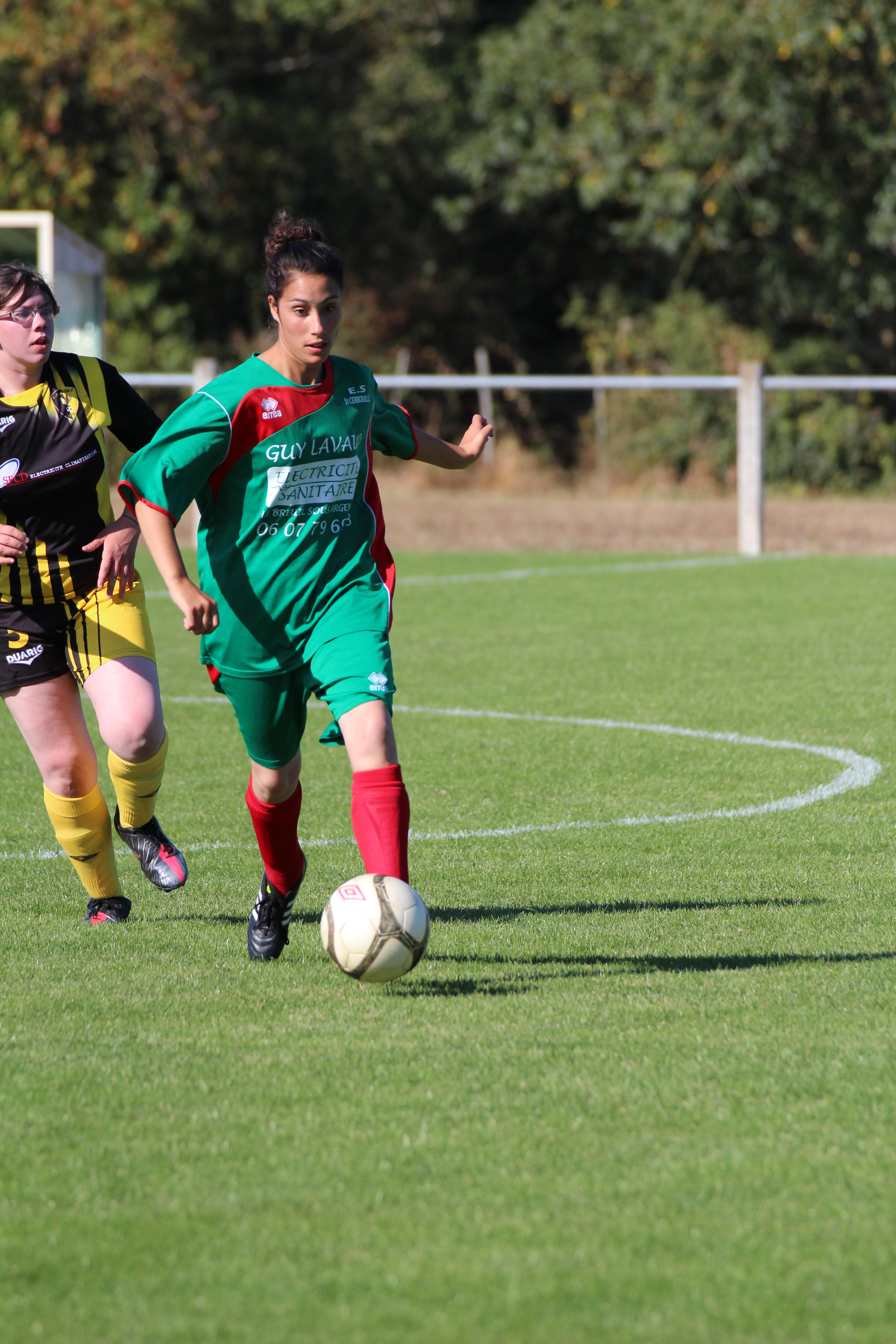Foot feminin 112