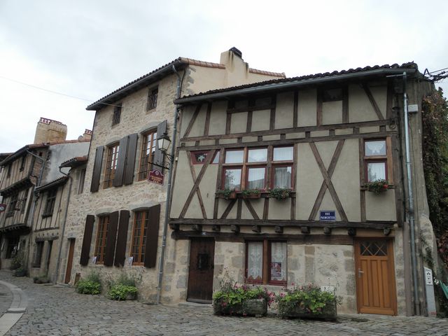Parthenay 53