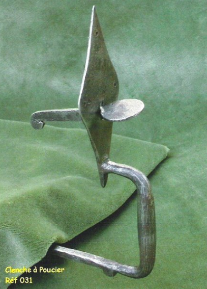Clenche a poucier ref 031