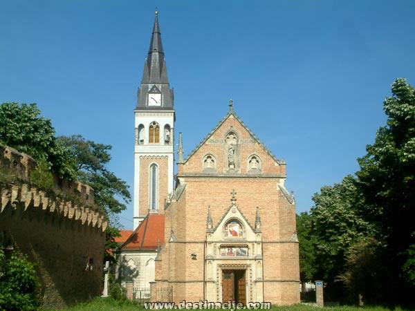 Crkva Sv. Ivana Kapistrana, Ilok - izvor: www.destinacije.com