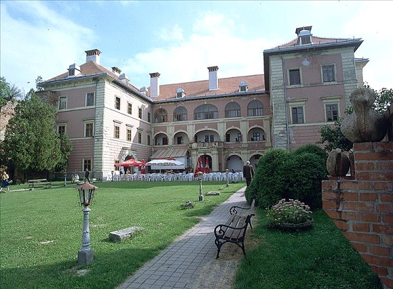 Dvorac