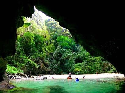 Morakot cave or emerald cave