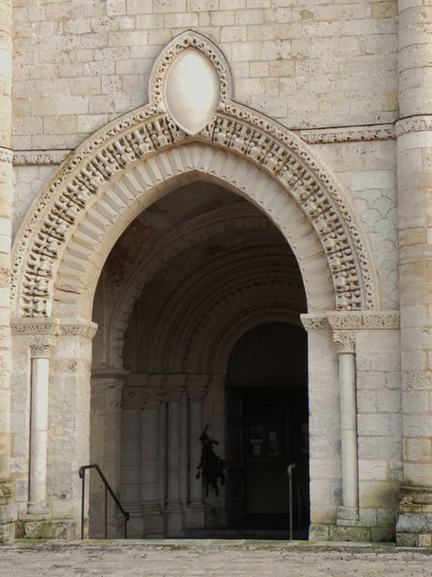 Aivault 038