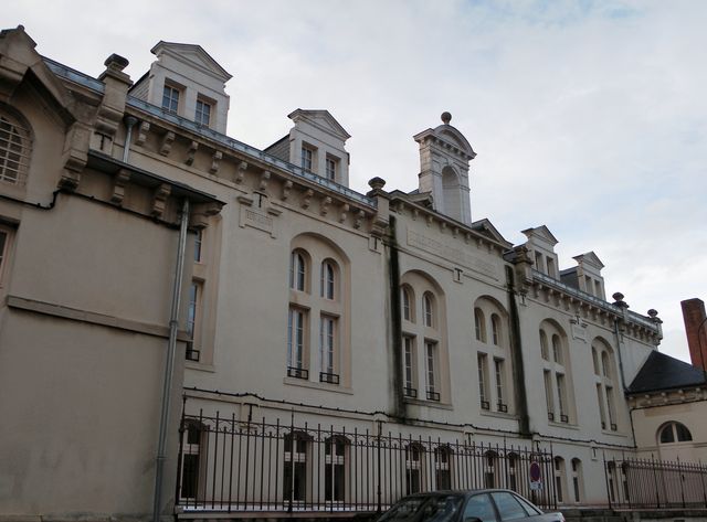 Thouars9