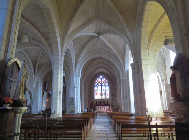 Charroux 11 5 