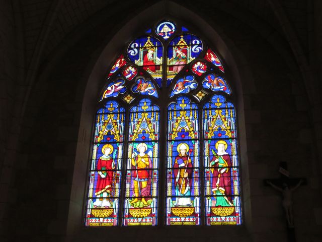Charroux 11 8 