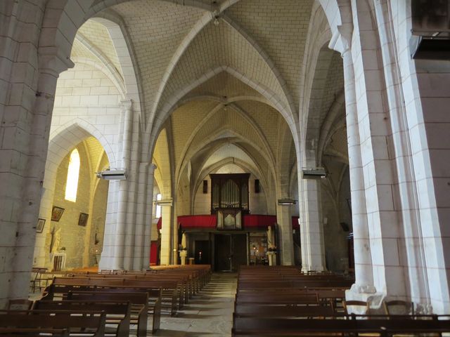 Charroux 11 9 