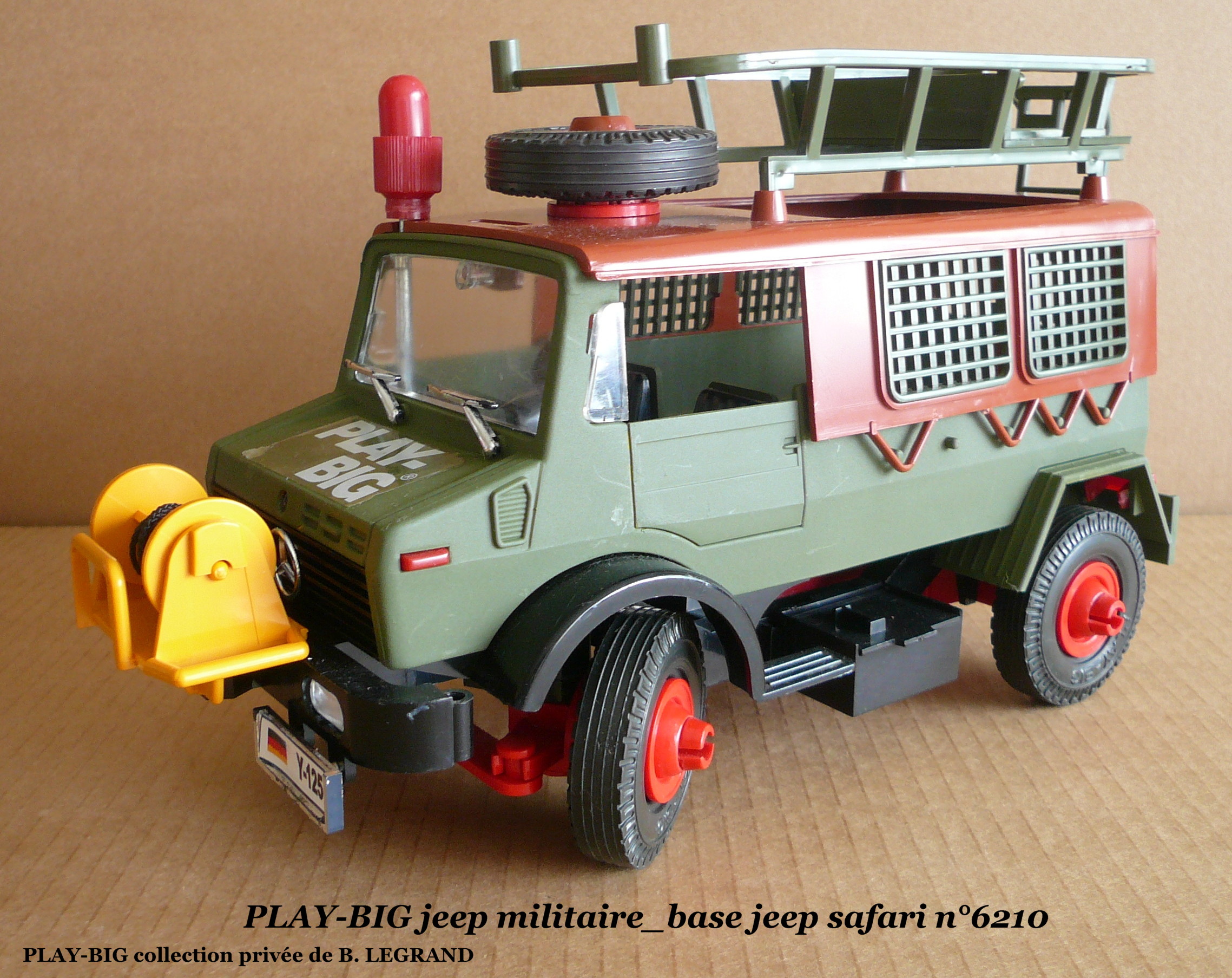 New les militaires la jeep