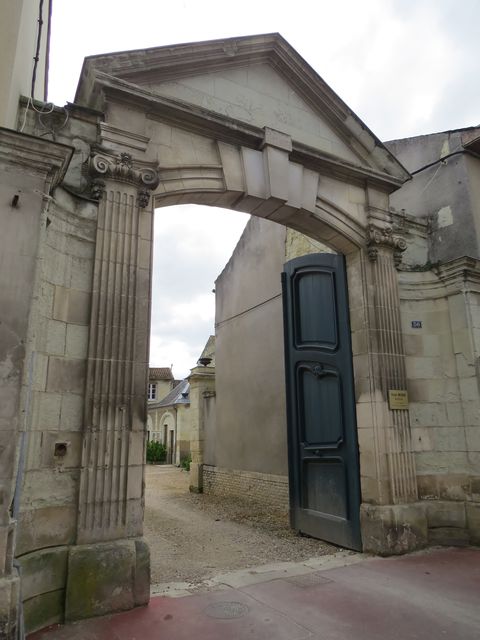 86loudun1 2 