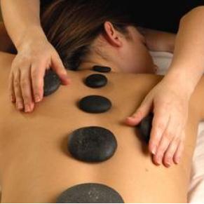 Massage pierres chaudes