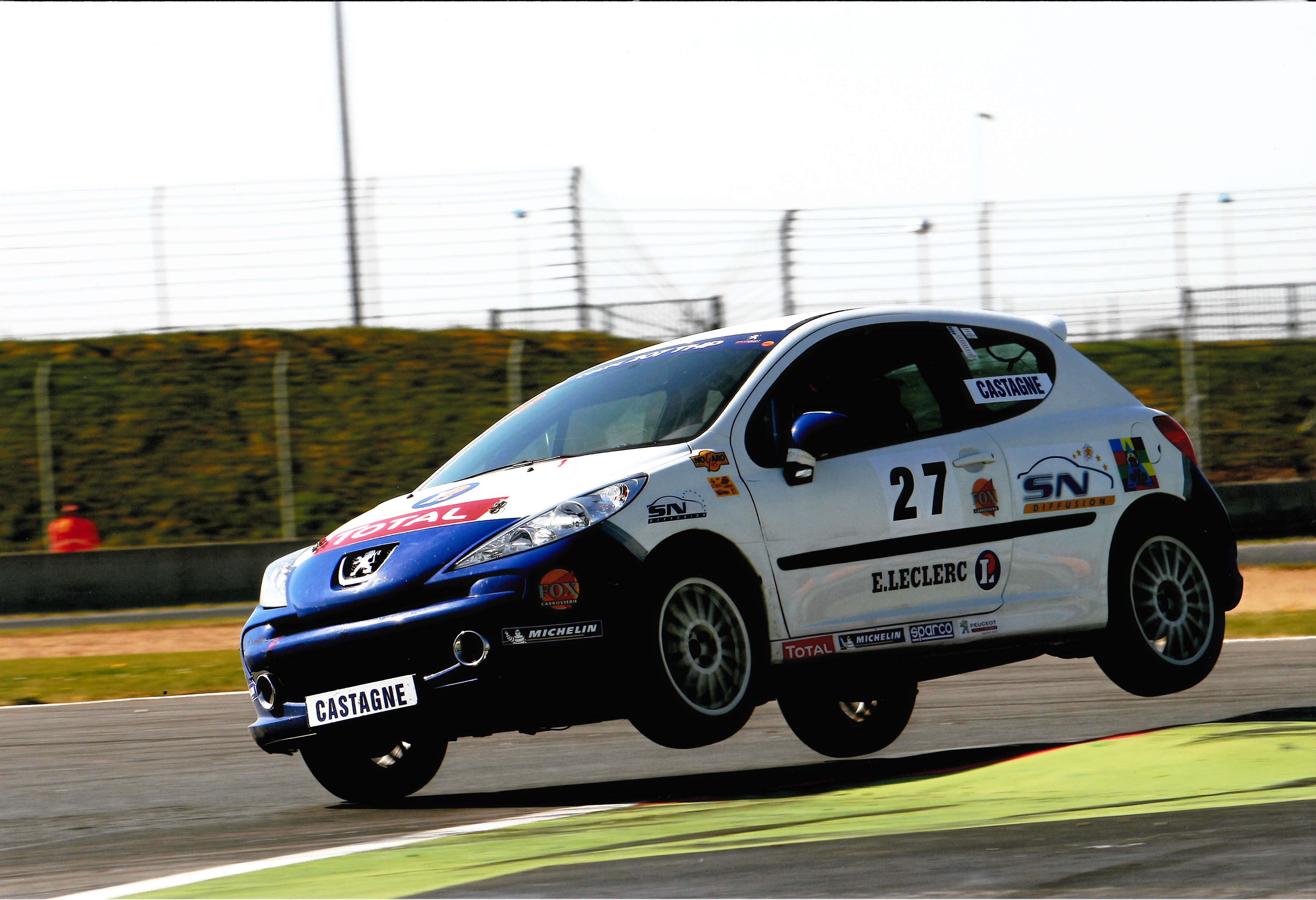 207 bernard castagne 1