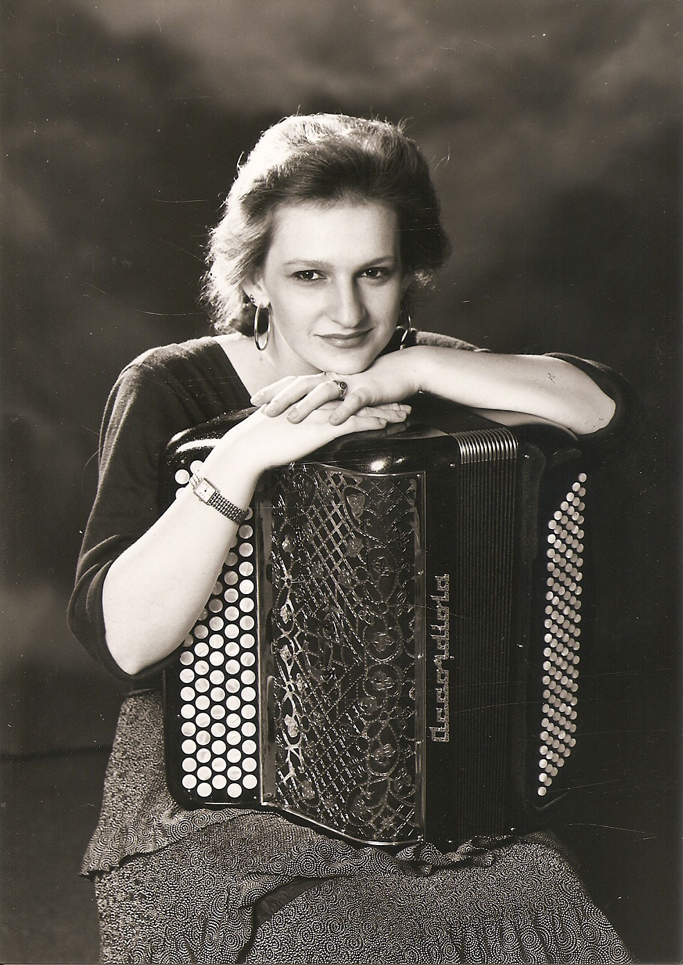 Photo veronique avec accordeon accordiola0002