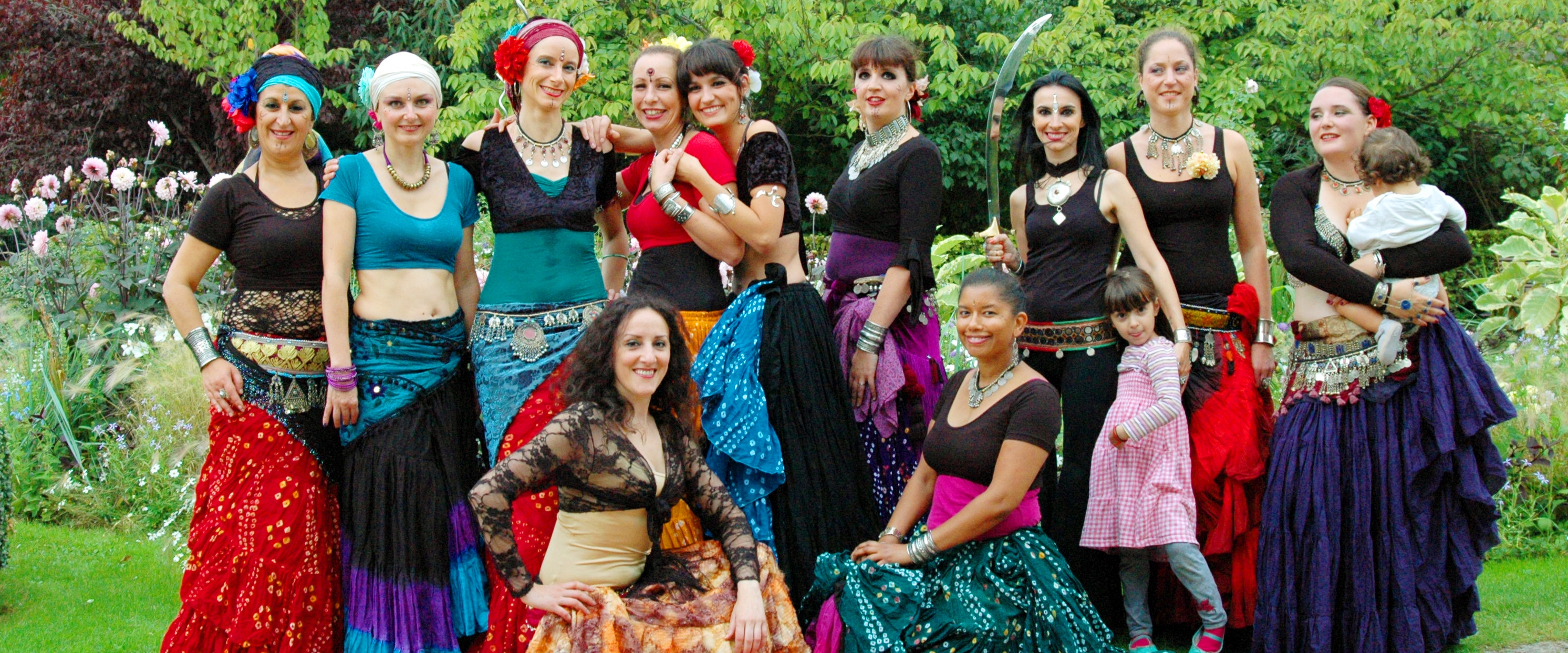 ParfumTribal Kiosque2013 bix