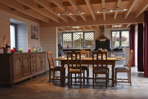 Maison Fiche Maisons de vacances 105920 01 Hockai salle a manger 652995