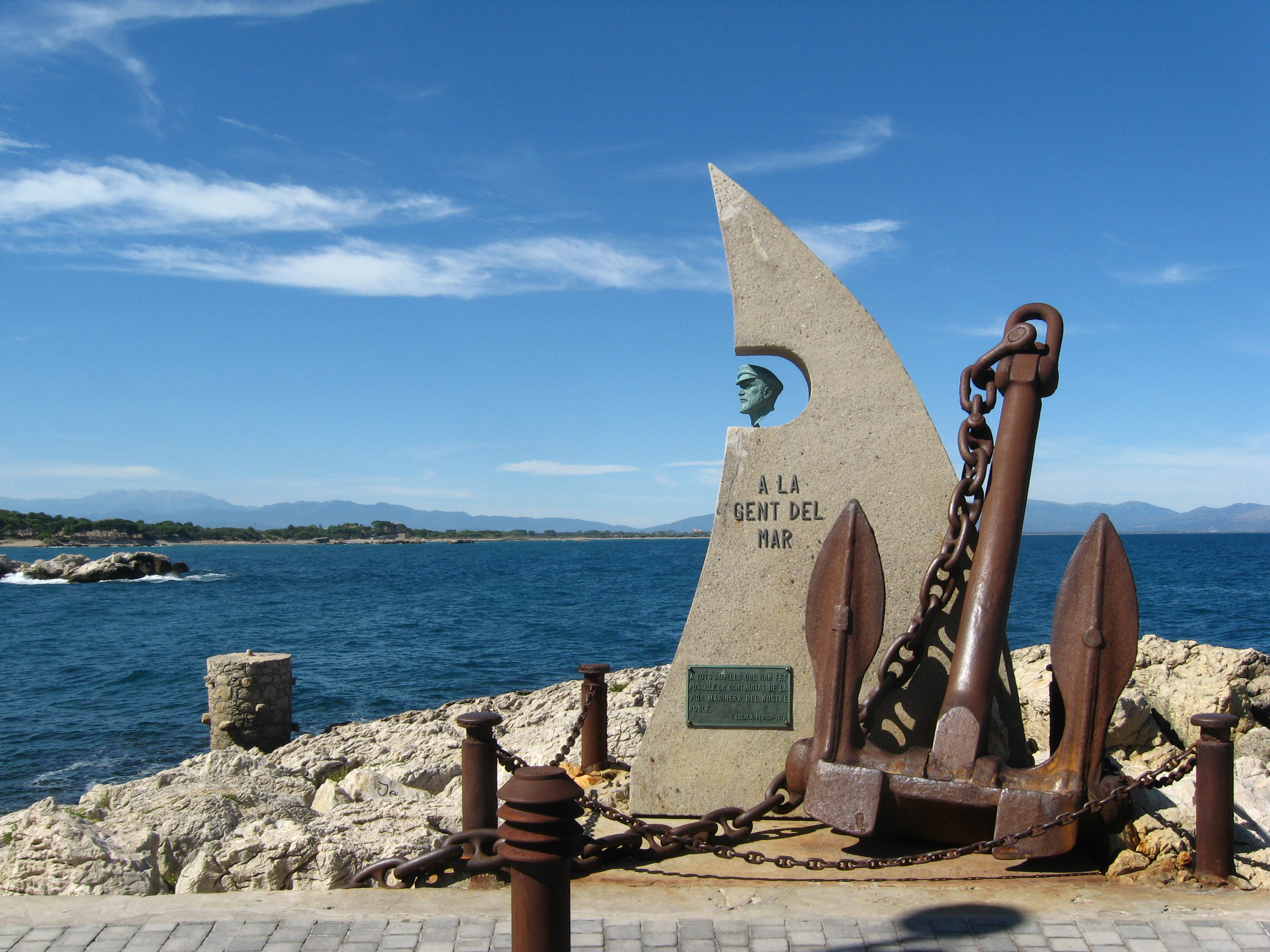 L escala seefahrerdenkmal