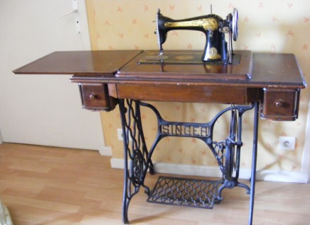 Ancienne machine a coudre