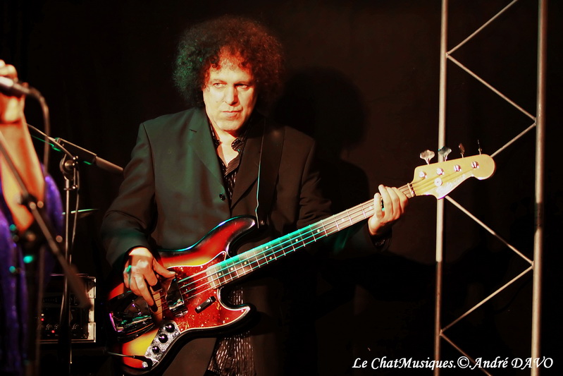 Francis sur scene