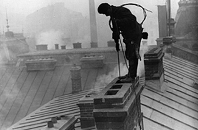 Ramoneur par le toit