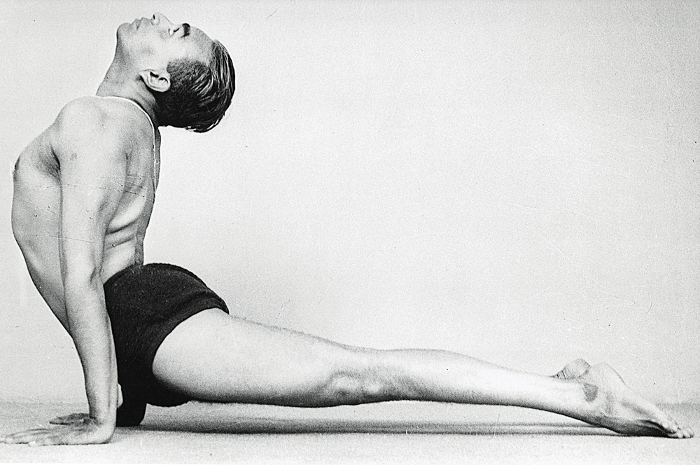 04 iyengar 1000px 1