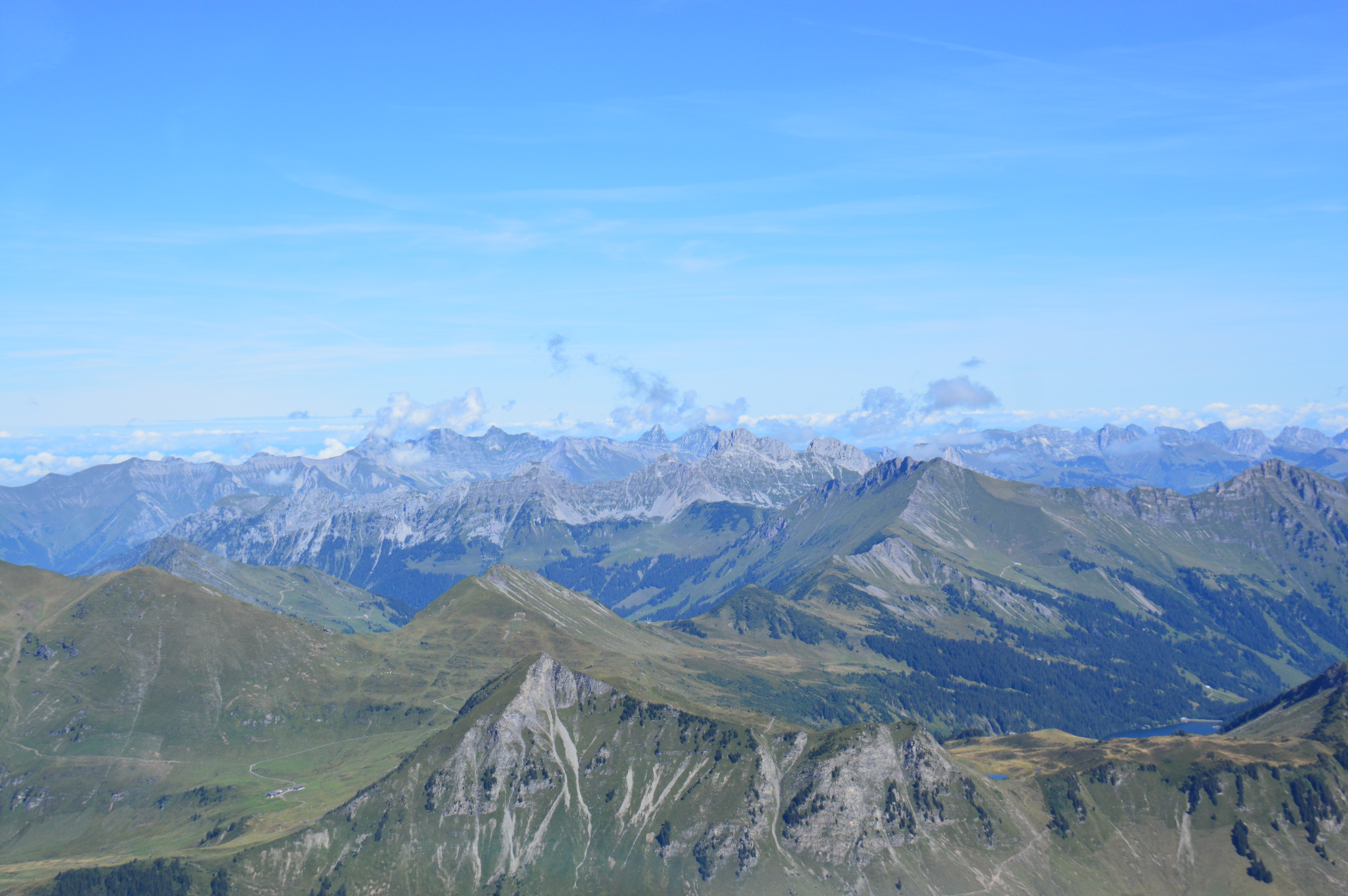 Lac d'Arnon depuis Glacier 3000