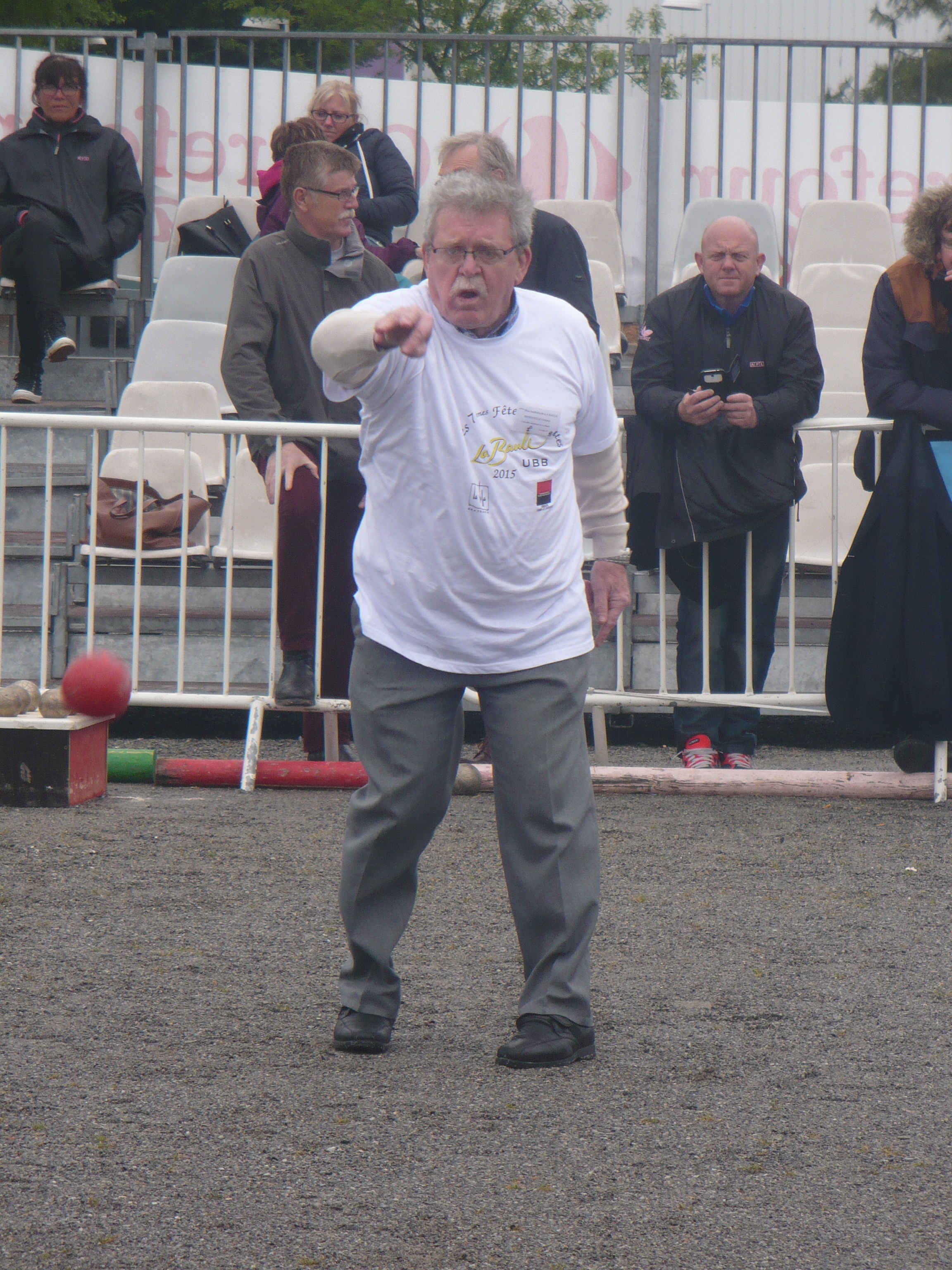 Gerard DENOYELLE lors du concours Gentleman des 7emes fetes boulistes de La Baule