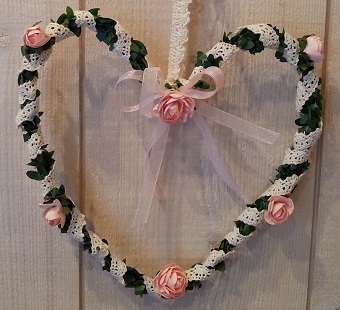 Coeur rose et ruban dentelle ecru2