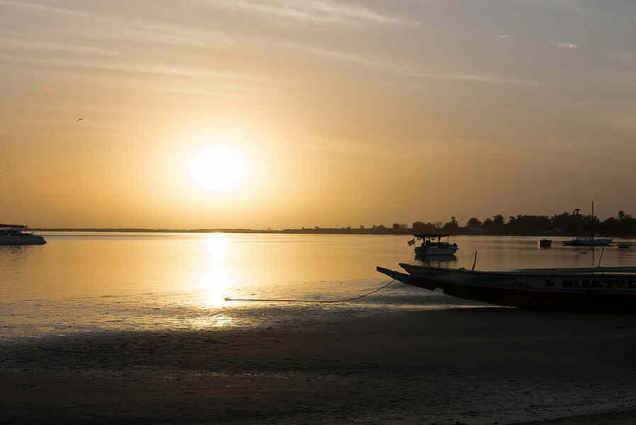 16613346910 ee8098b68a c