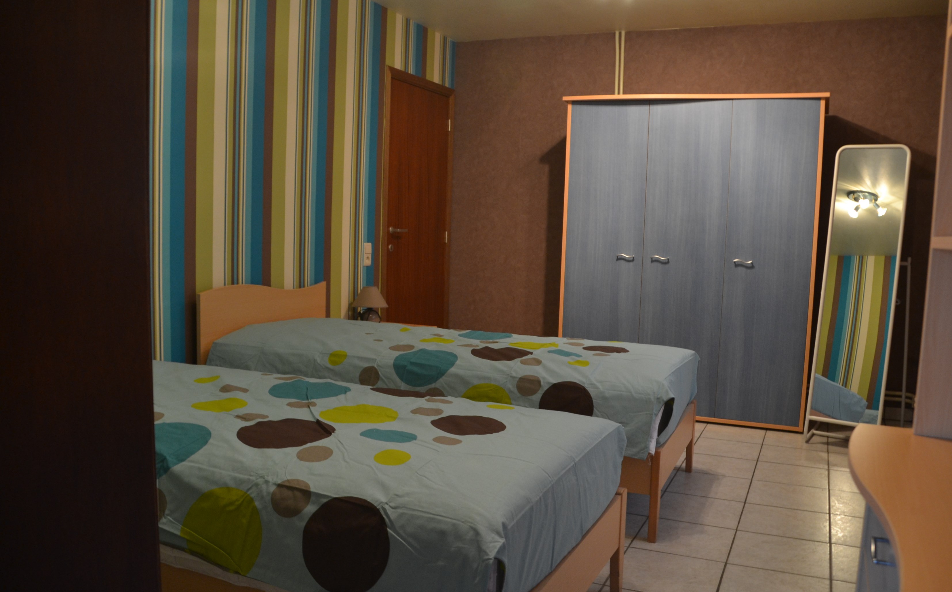 Chambre 2x1p canape lit
