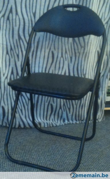251265674 chaises pliantes noires