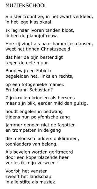 Muziekschool uit nachtglas